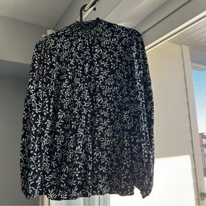 ReitmAns floral printed spring summer top,BLACK, white, Small, New without tags